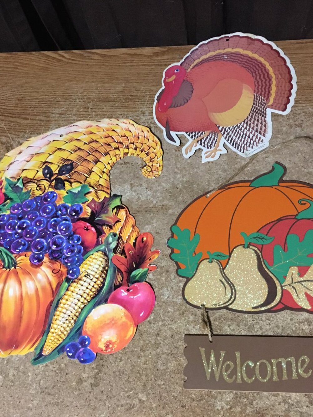 THANKSGIVING DECORATION LOT CANDLES SOAP PLATE HONEYCOMB PUMPKIN TURKEY TOWELS - Picture 15 of 16